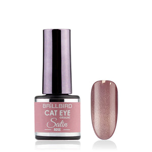 Cat eye: cum funcționează efectul magnetic + 3 look-uri