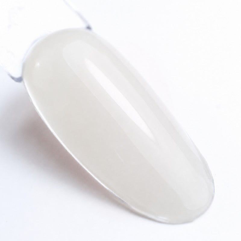 future-polygel-latte-extra-30g-brillbird - nuanță pe tips